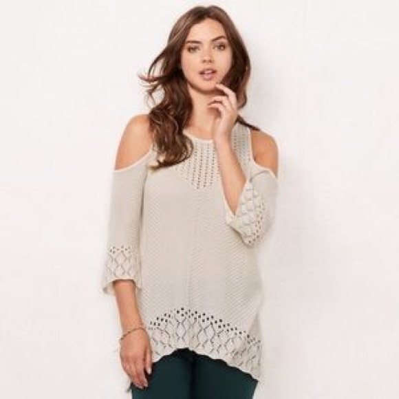 Lauren Conrad cold shoulder sweater Size XS - Picture 2 of 7